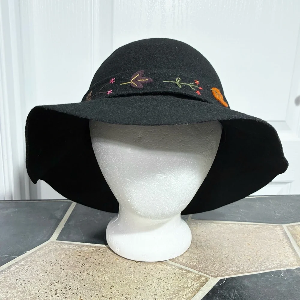 Liz Claiborne elegant vintage